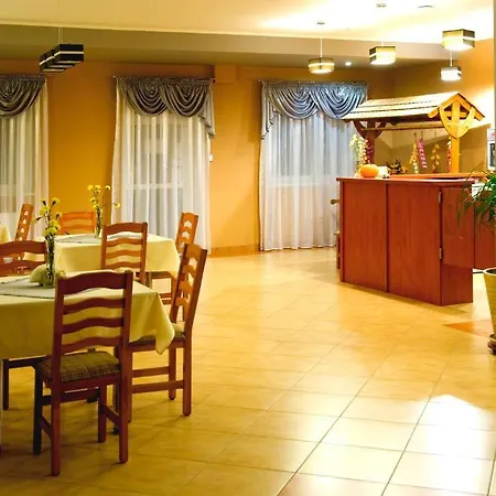 宾馆 Groblanka 马尔堡